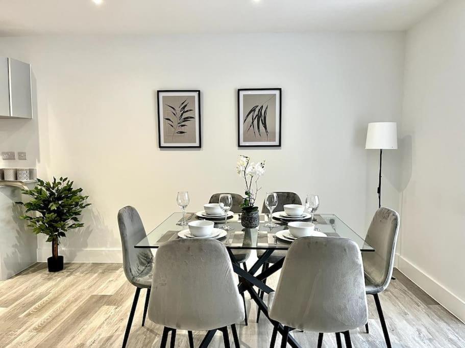 Villa Luxury 3 Bed House W Parking & Garden! 1 Bournemouth Esterno foto